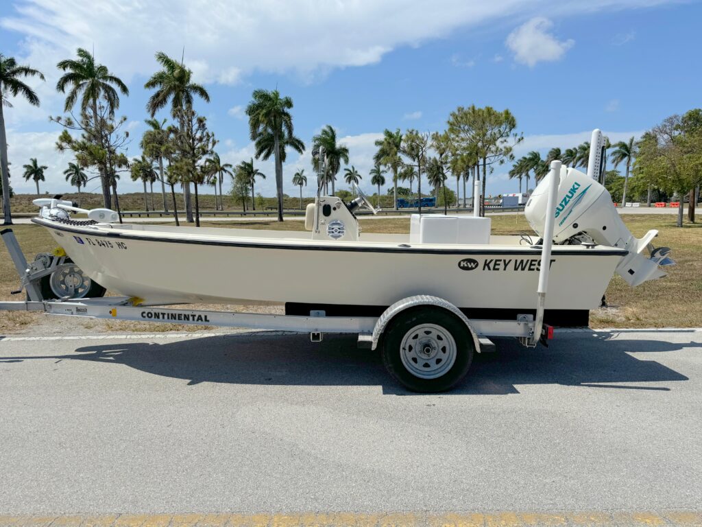 1992 Key West 1700 Center Console