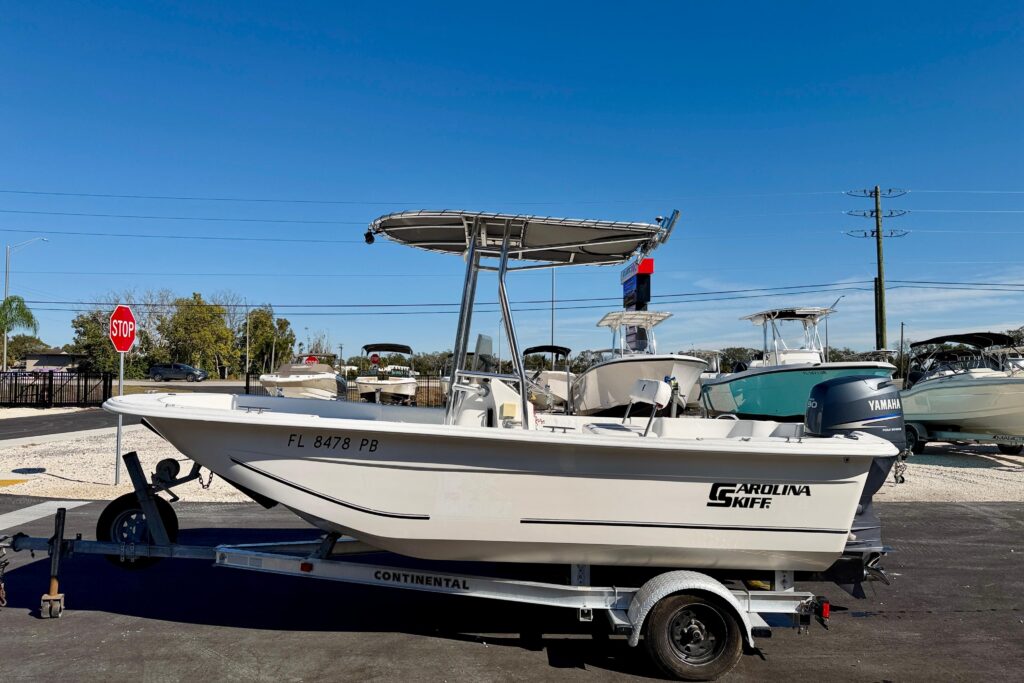 2010 Carolina Skiff 192 DLV