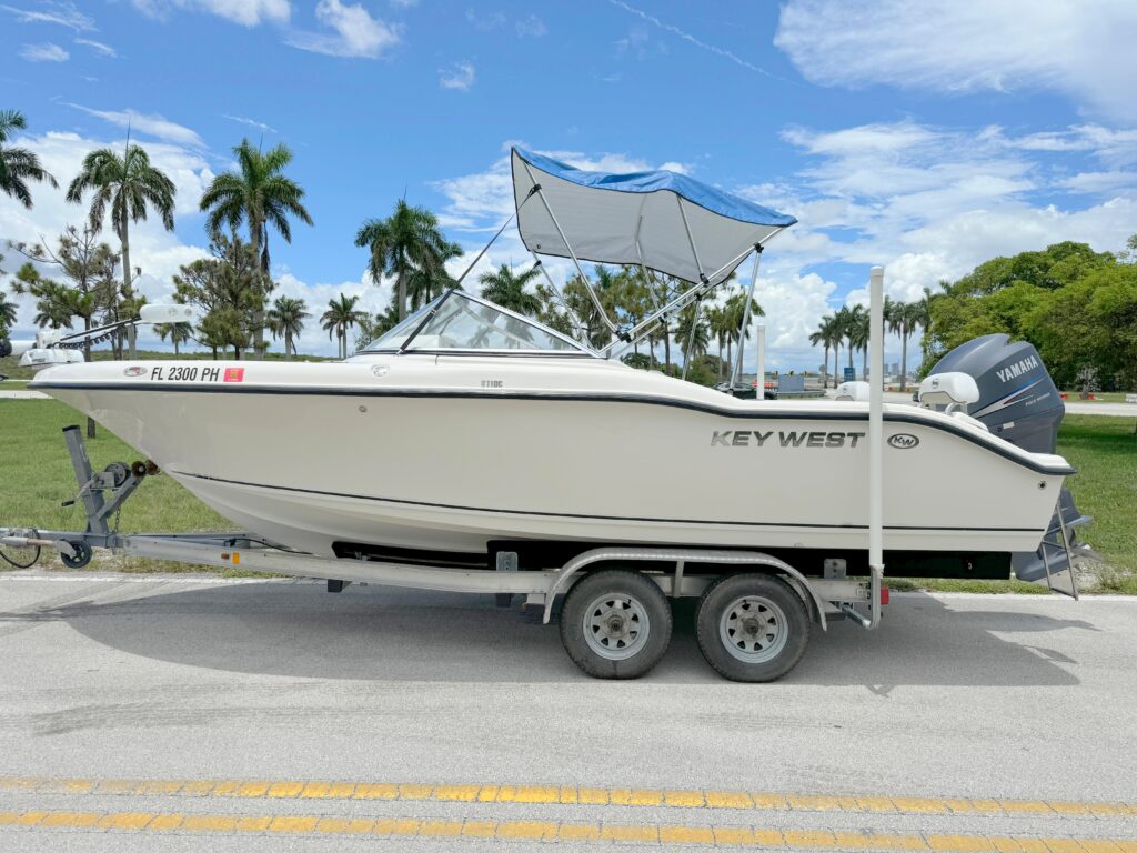 2012 Key West 211 Dual Console