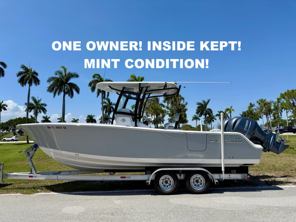 2019 Sportsman Open 252 Center Console