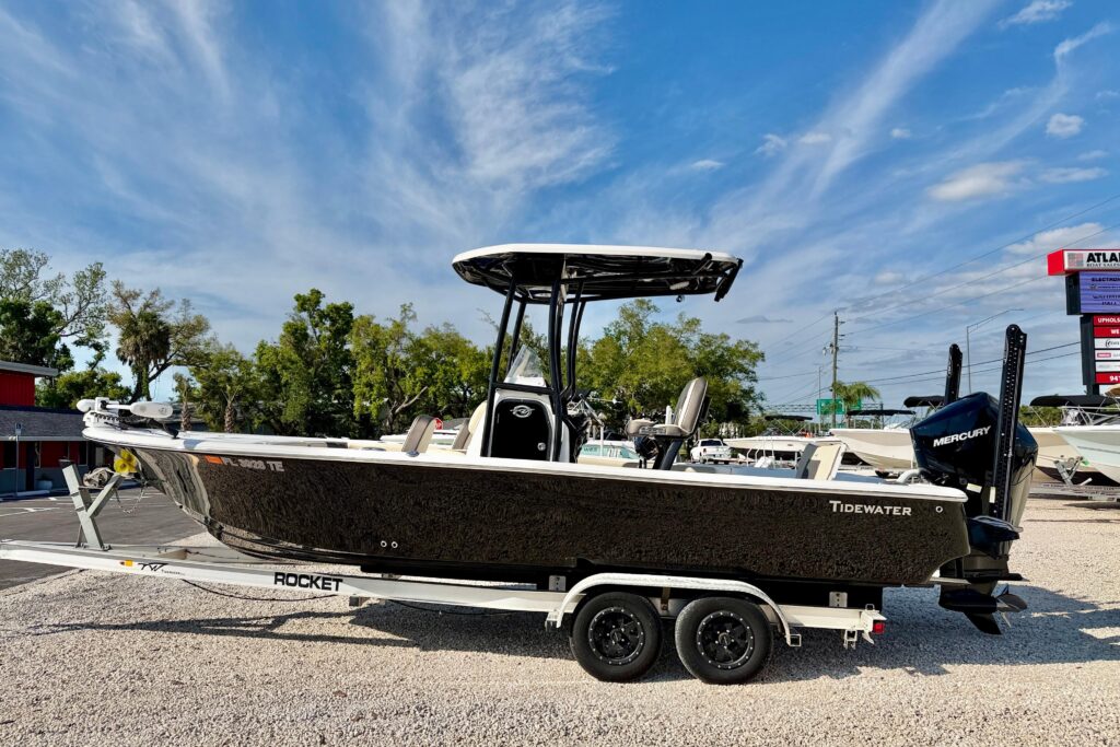 2022 Tidewater 2300 Carolina Bay