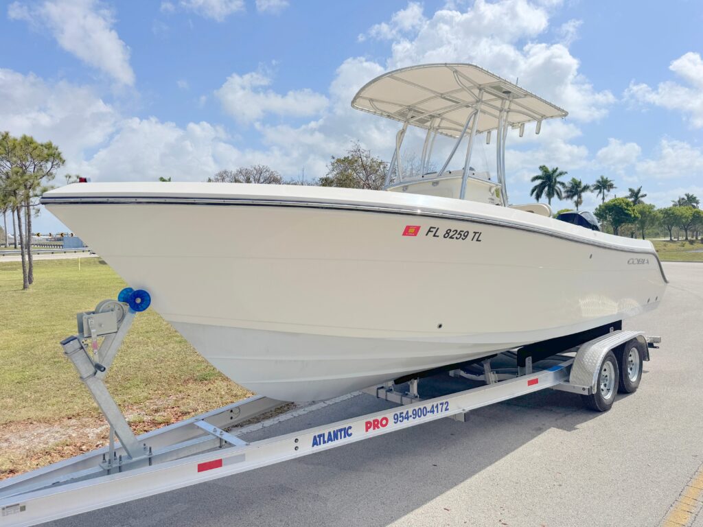 2023 Cobia 237 Center Console