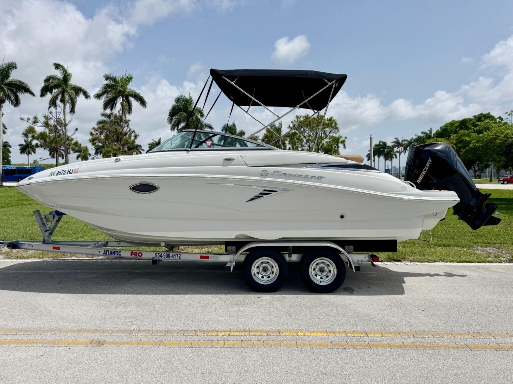 2023 Crownline Eclipse E235 XS