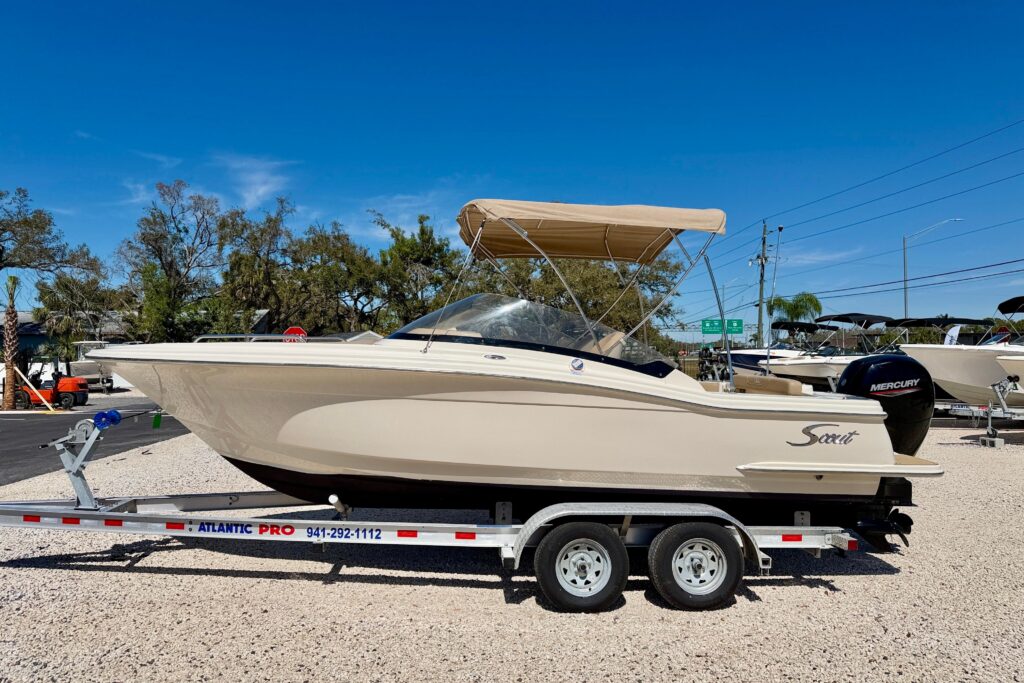 2023 Scout 215 Dorado