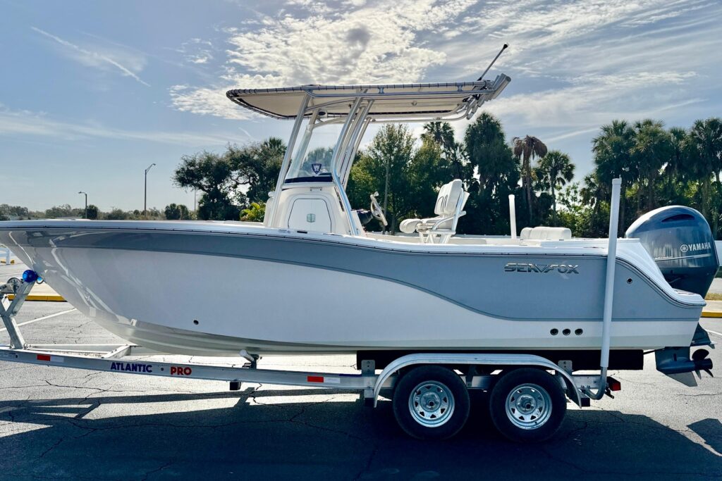 2023 Sea Fox 228 Commander