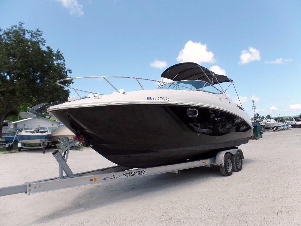 2010 Sea Ray Sundancer 260