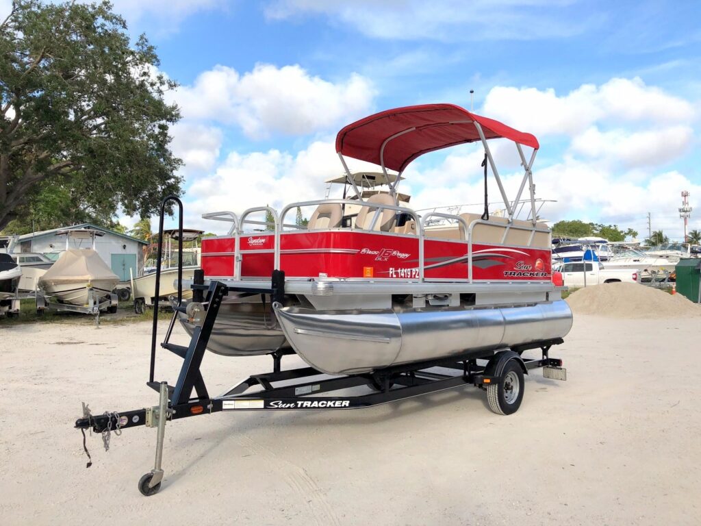 2015 Tracker Bass Buggy 16