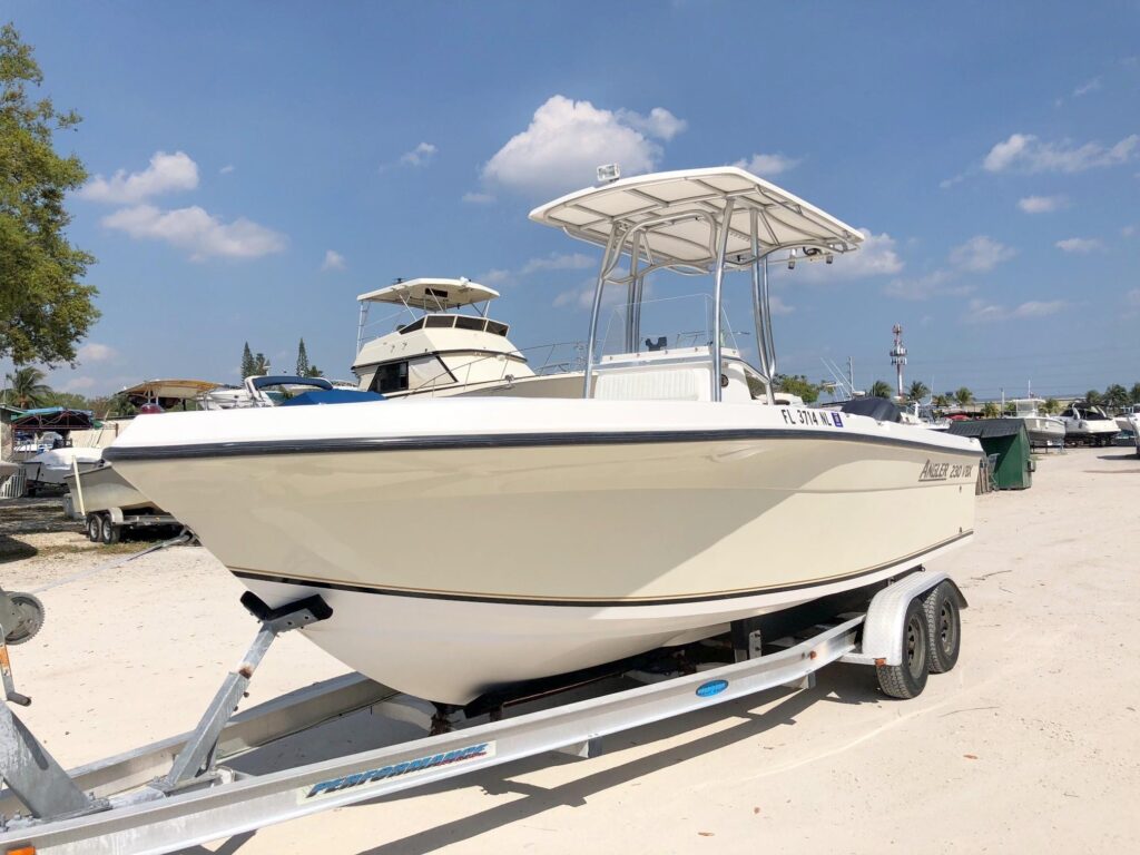 2007 Angler 230VBX