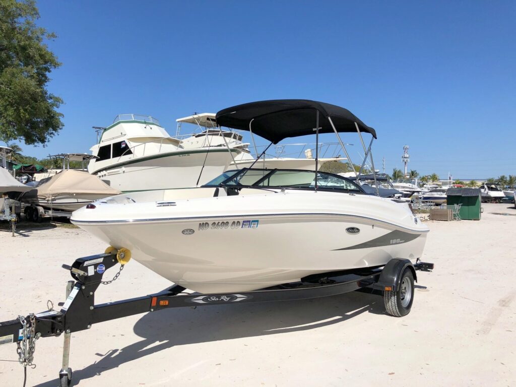 2013 Sea Ray 190 Sport