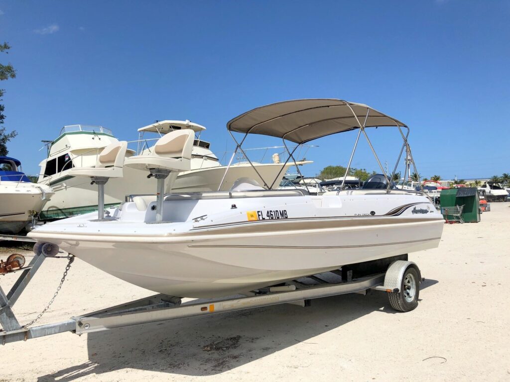 2001 Hurricane Fun Deck GS 201