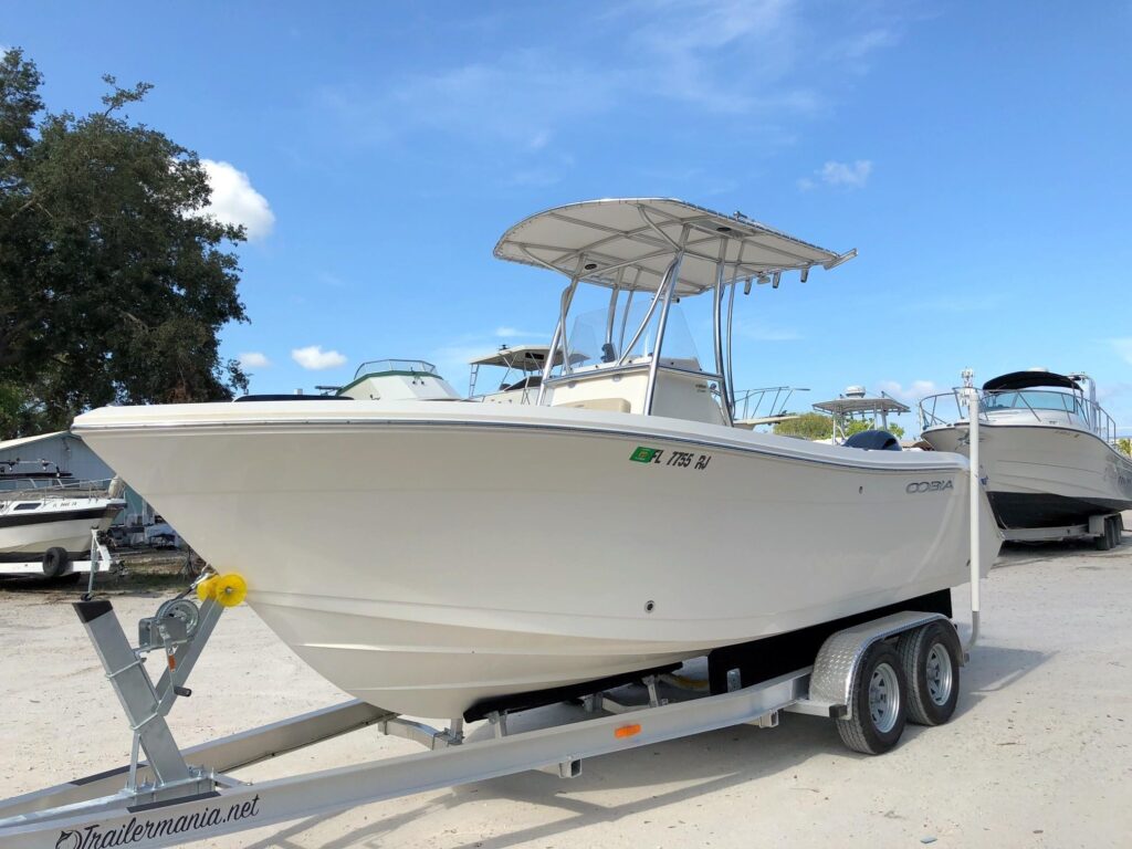 2017 Cobia 220 Center Console
