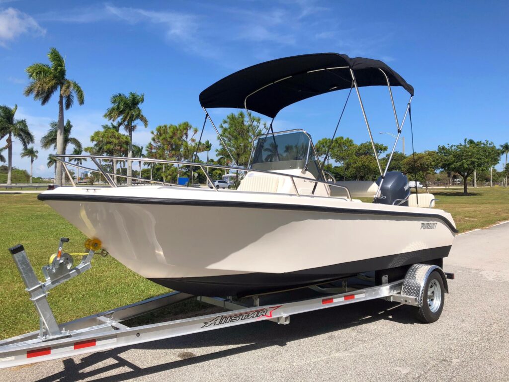 2013 Pursuit C 180 Center Console