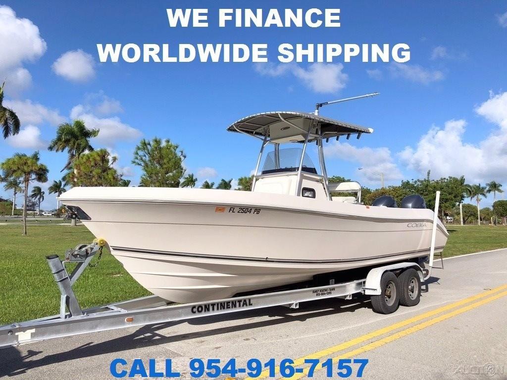 2008 Cobia 256CC