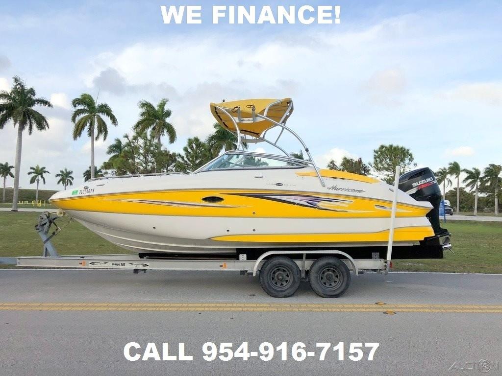 2009 Hurricane 2400 SD