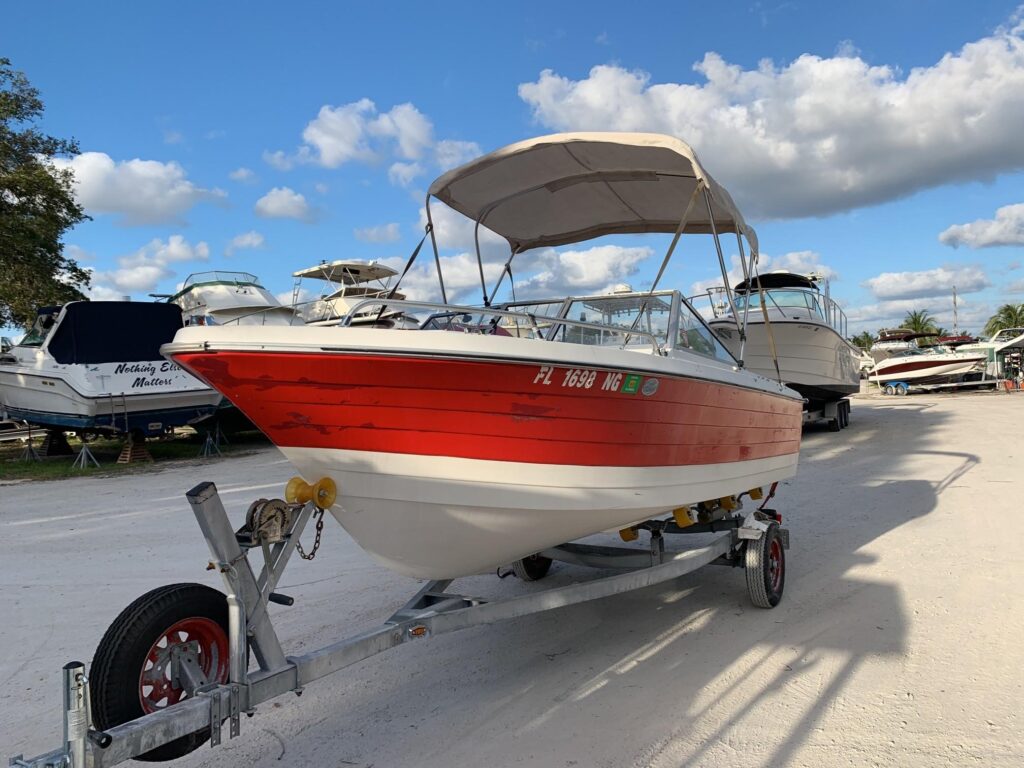 1978 Crestliner Apollo 660