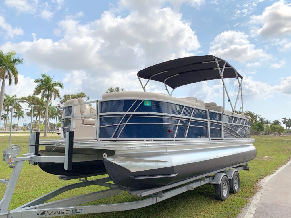 2018 Silver Wave ISLANDER 230L