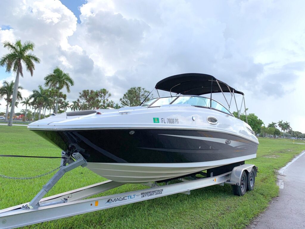 2014 Sea Ray 260 Sundeck