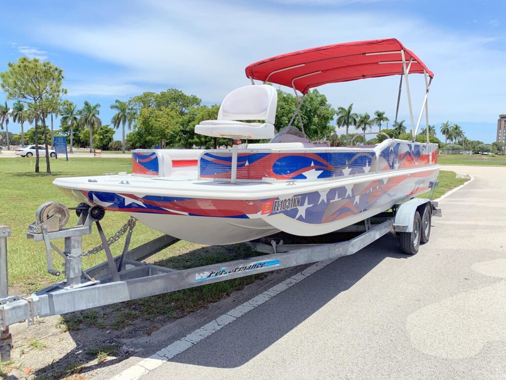 1998 Hurricane 220 Sundeck
