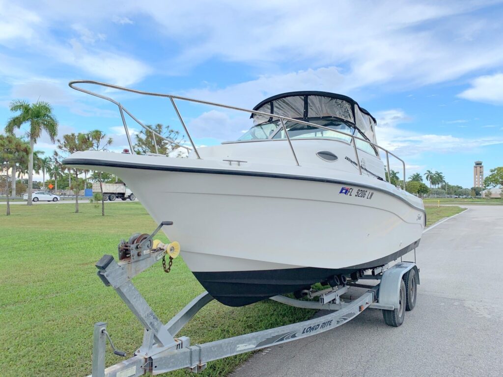 2002 Seaswirl Striper 2101 Walkaround