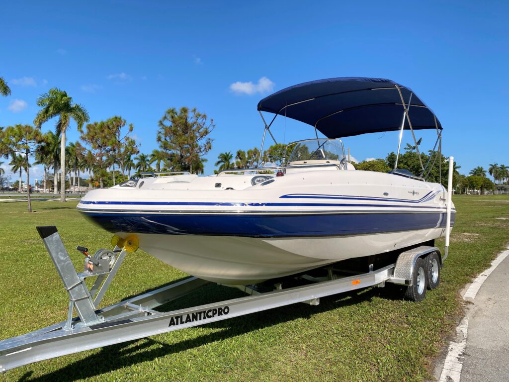 2012 Hurricane SUNDECK 231