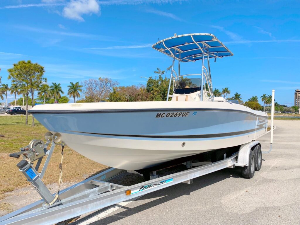 2004 Hydra-Sports Bay Bolt 2300