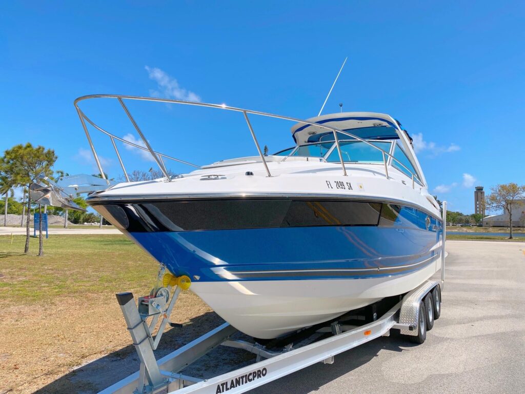 2017 Monterey 295 Sport Yacht