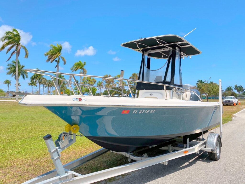 2008 Key West 2020 Center Console