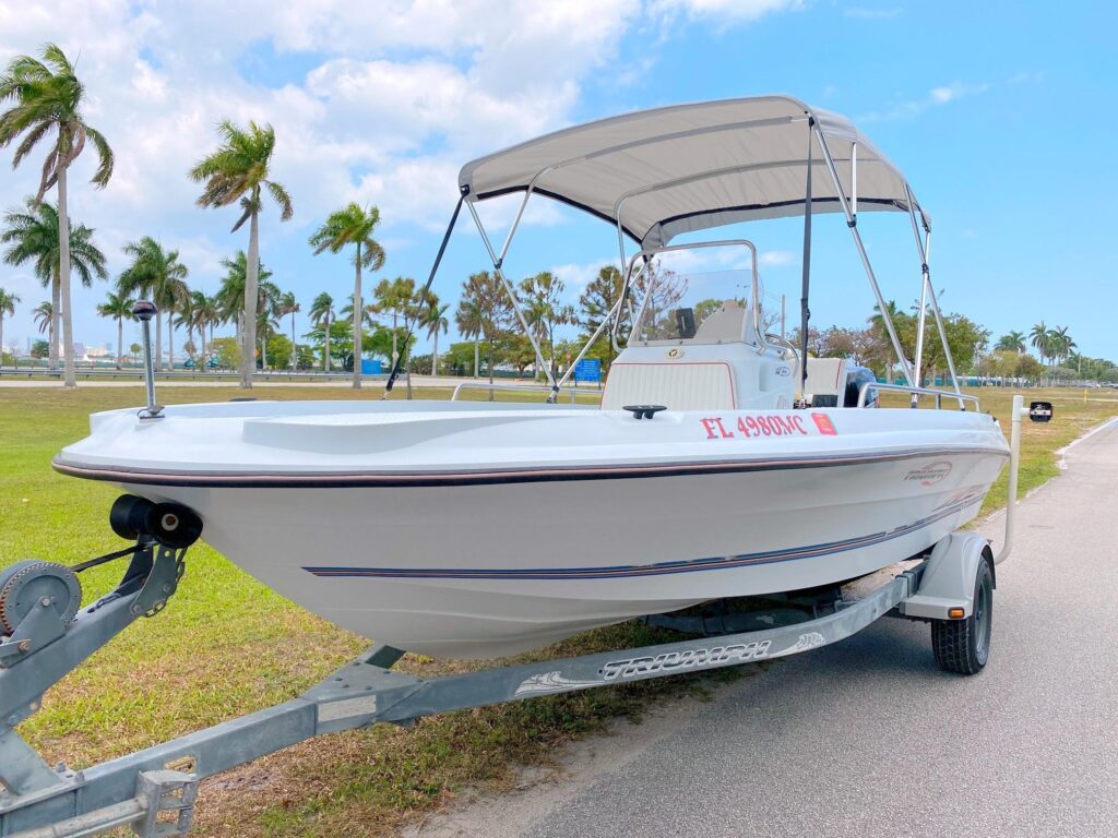 2003 Triumph 190 Bay