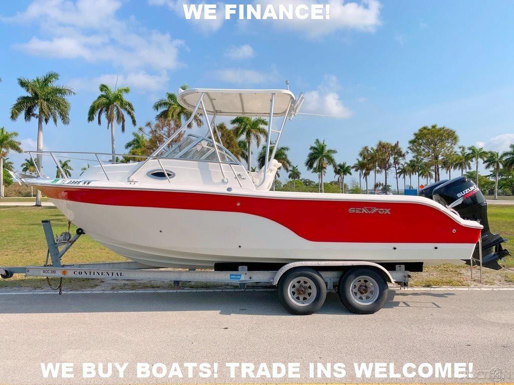 2009 Sea Fox 236 Walk Around