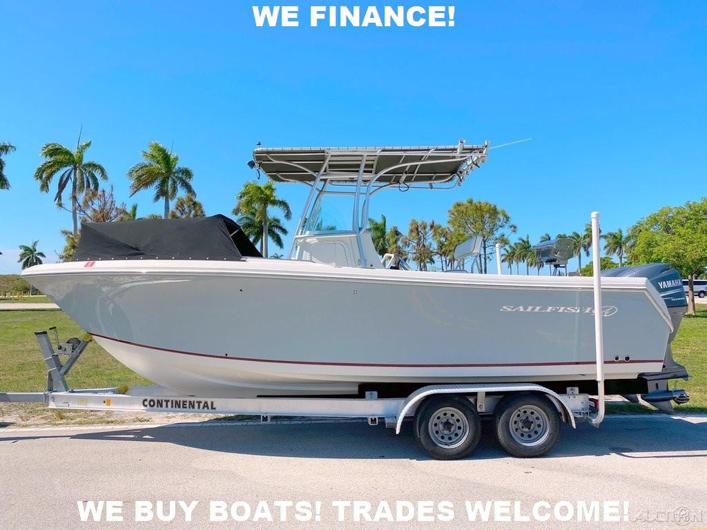 2006 Sailfish 2360 CC
