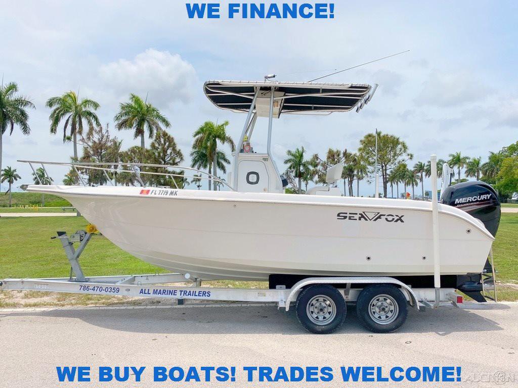 2004 Sea Fox 210 Center Console