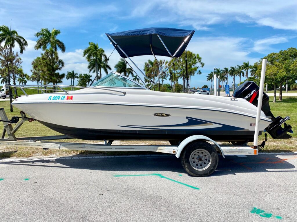 1999 Sea Ray 180 Bow Rider
