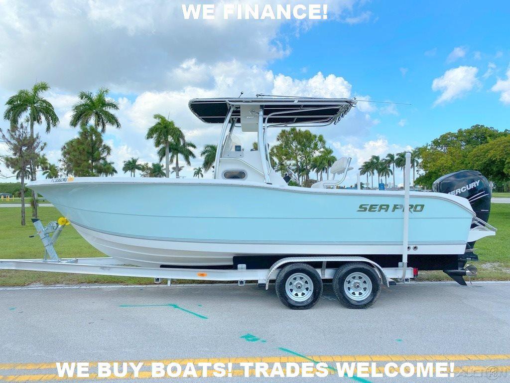 2008 Sea Pro 238 Center Console