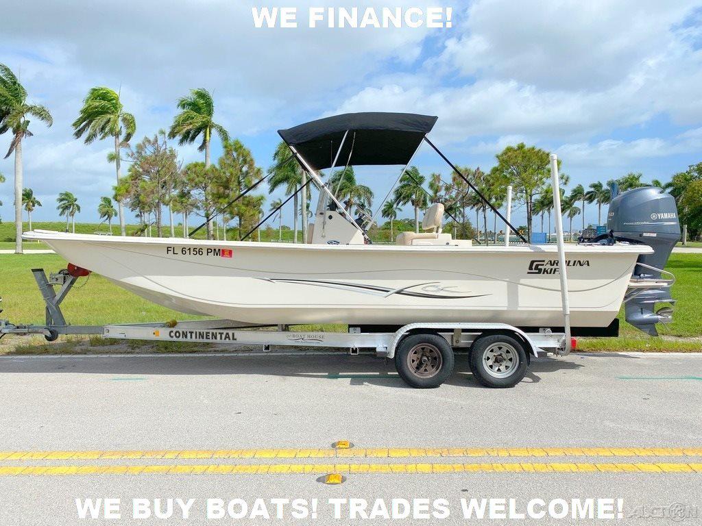 2013 Carolina Skiff 238 DLV