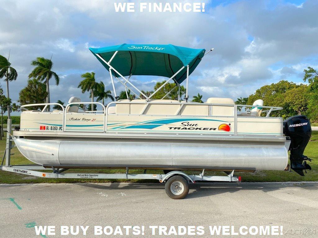 2010 Sun Tracker Fishin’ Barge 21 Coastal Edition