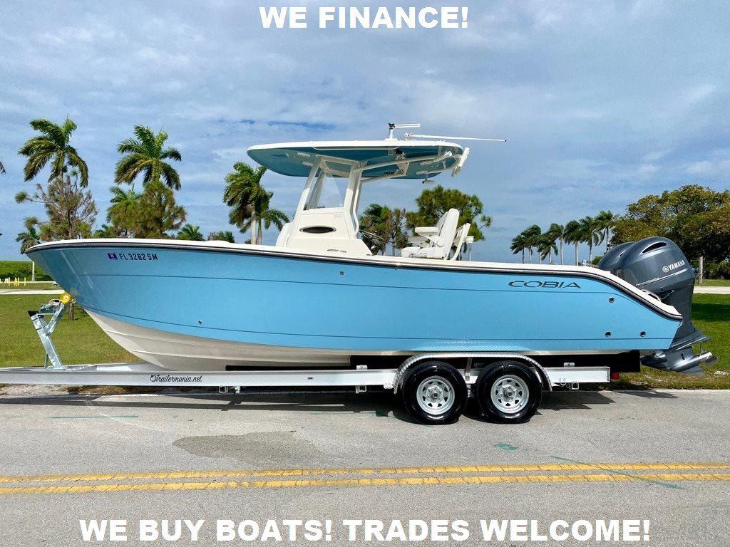 2020 Cobia 262 Center Console