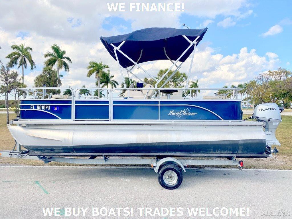 2014 SunChaser Oasis 818 Fish