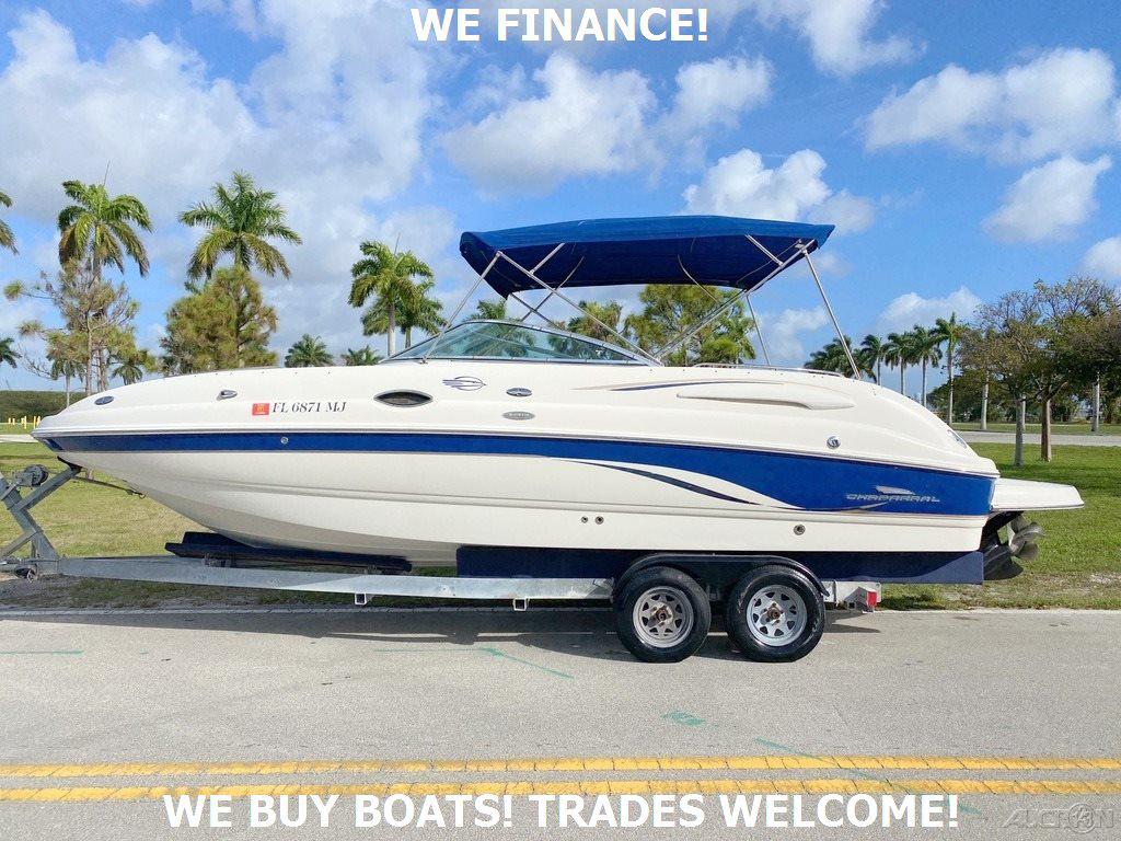 2004 Chaparral Sunesta 252
