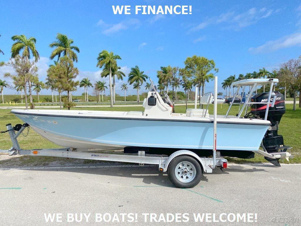 2005 Mako 18 BAY