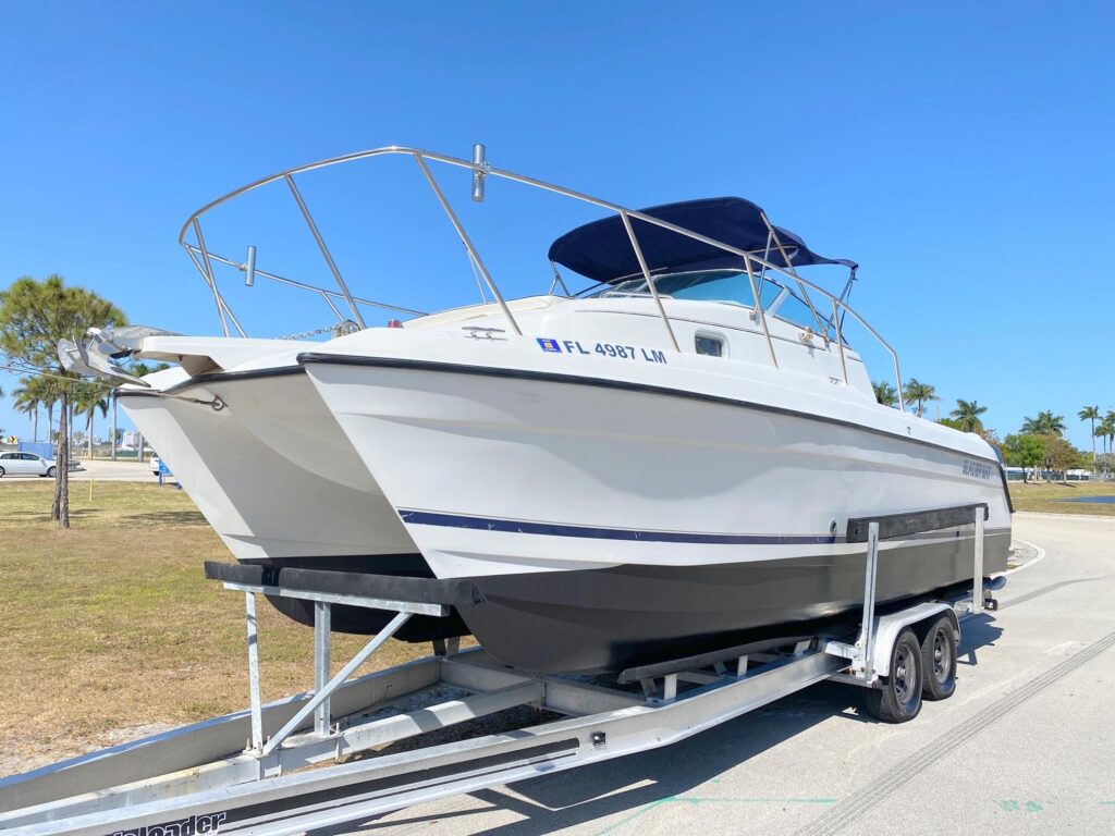 2001 Glacier Bay 2670 Isle Runner