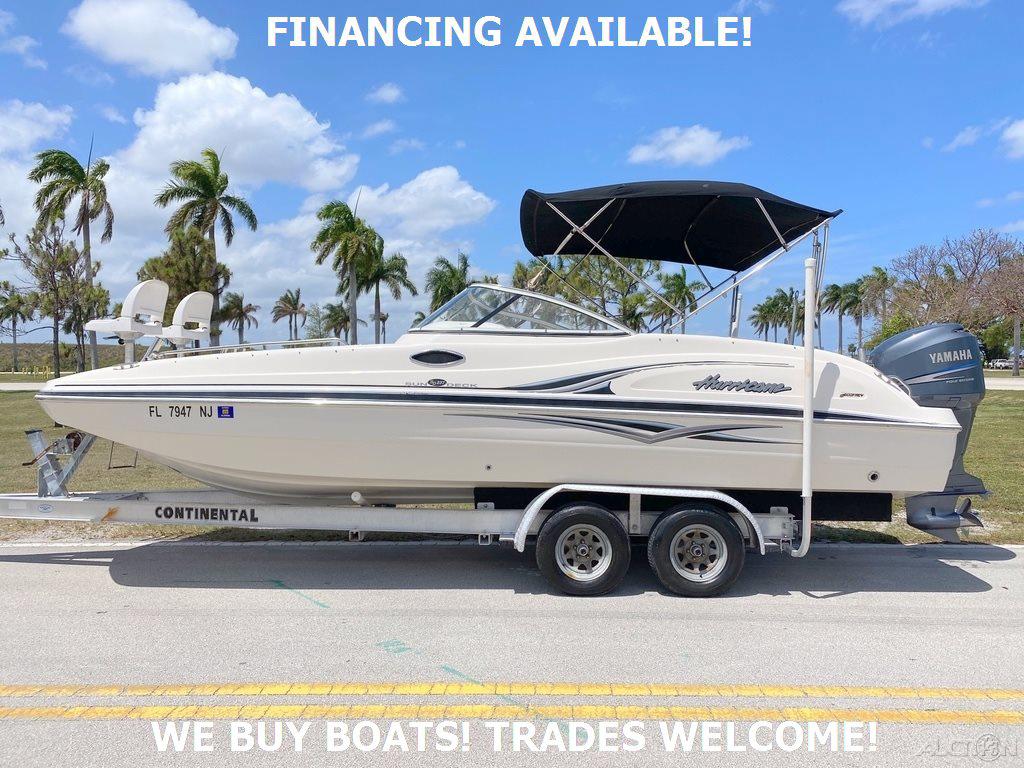 2007 Hurricane SunDeck 237 OB