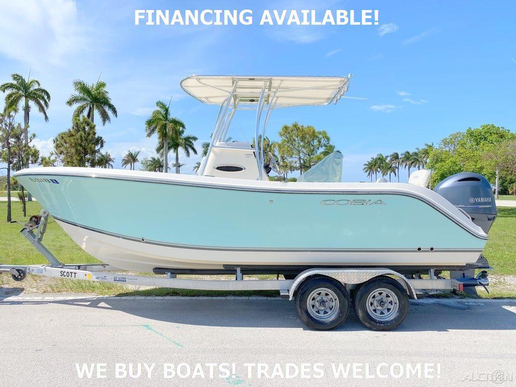 2015 Cobia 217 Center Console