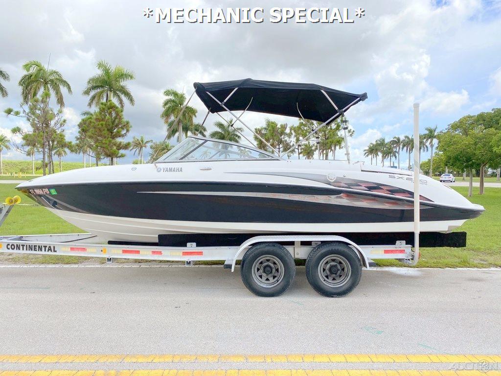 2005 Yamaha Boats SX230