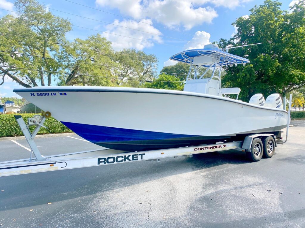 2001 Yellowfin 31 Center Console
