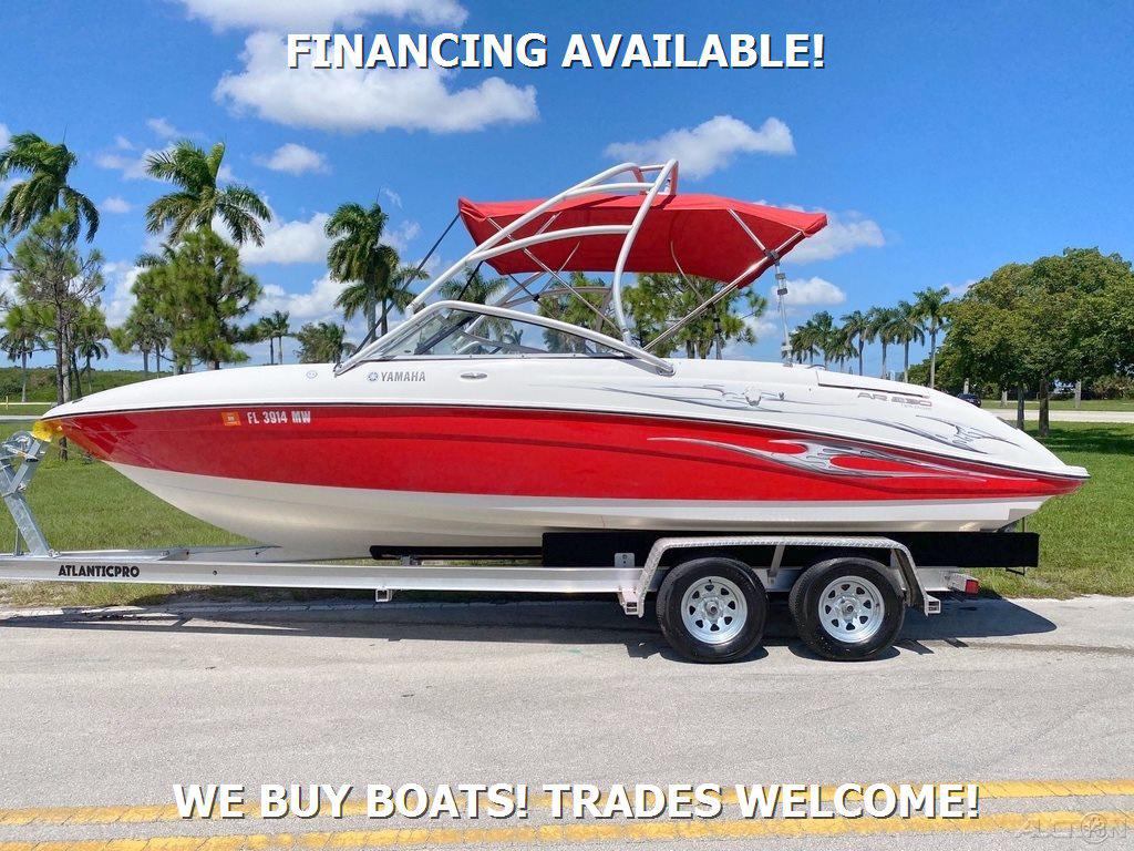 2005 Yamaha Boats AR230