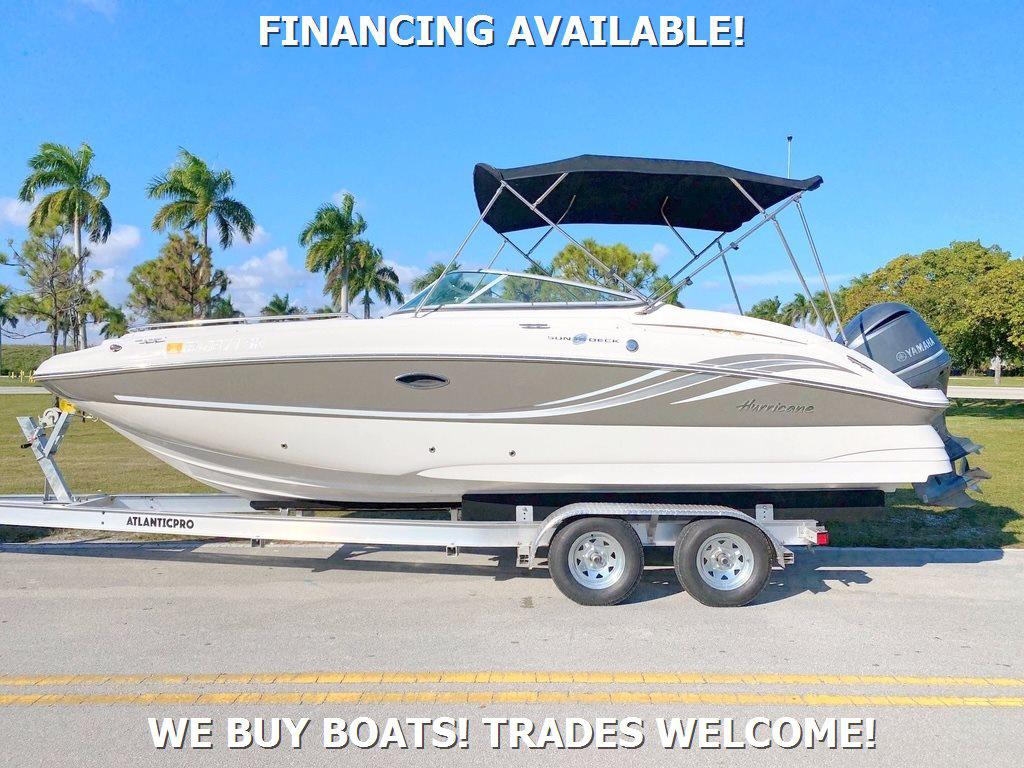 2012 Hurricane SunDeck 2400 OB