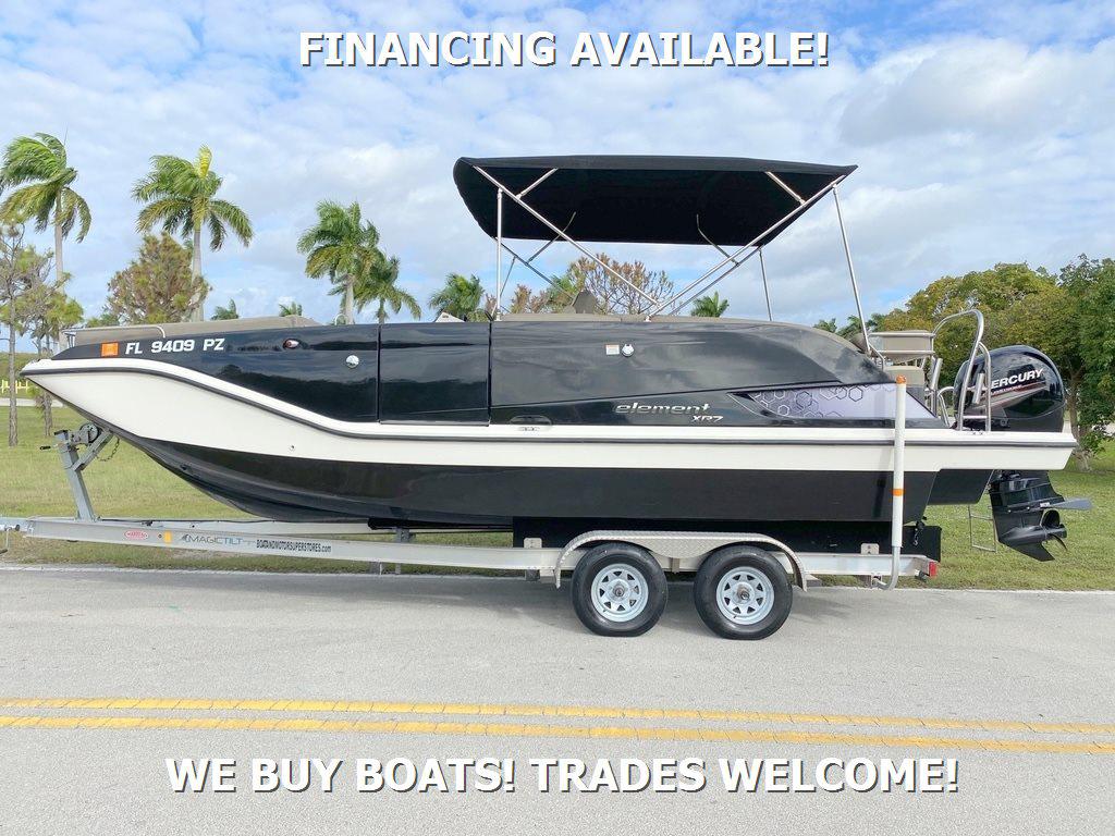 2015 Bayliner Element XR7