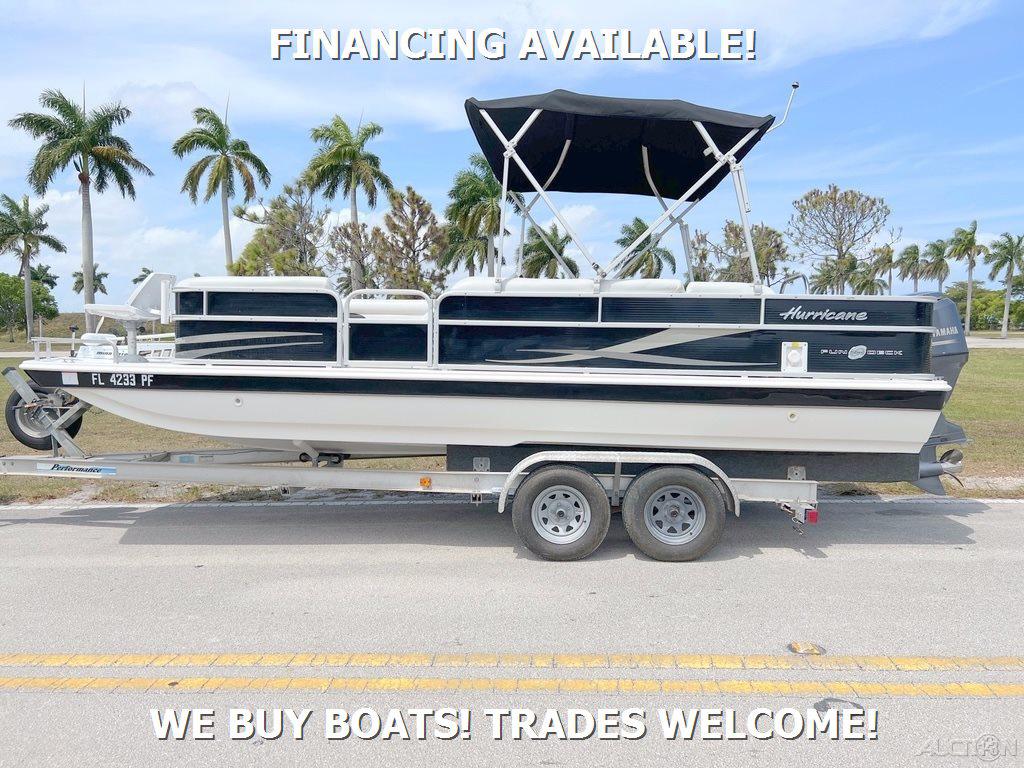 2012 Hurricane FunDeck 226