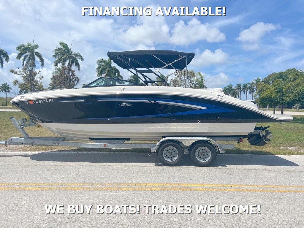 2015 Sea Ray 270 Sundeck