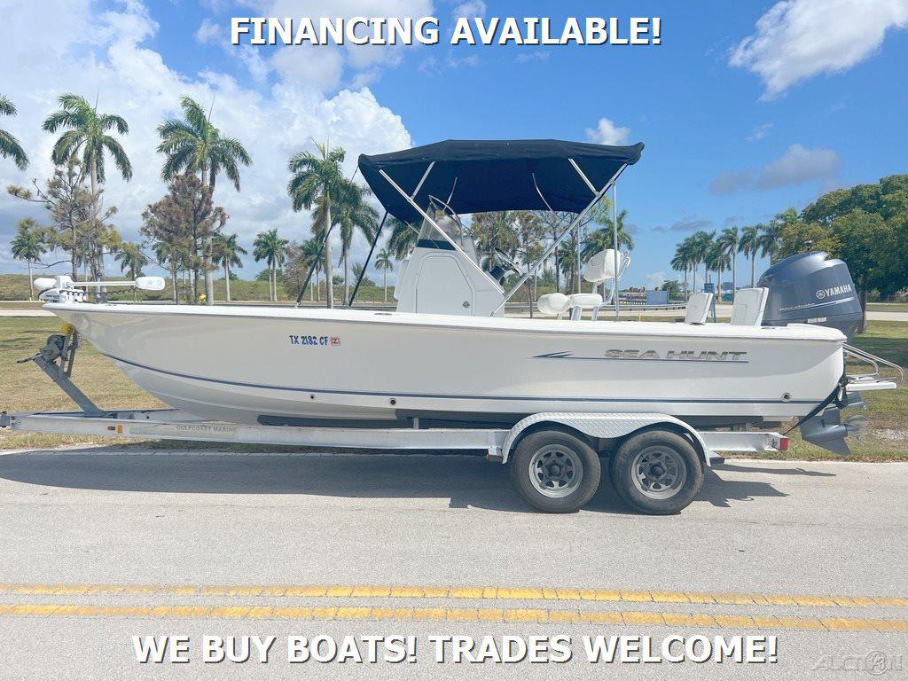 2013 Sea Hunt BX 22 BR